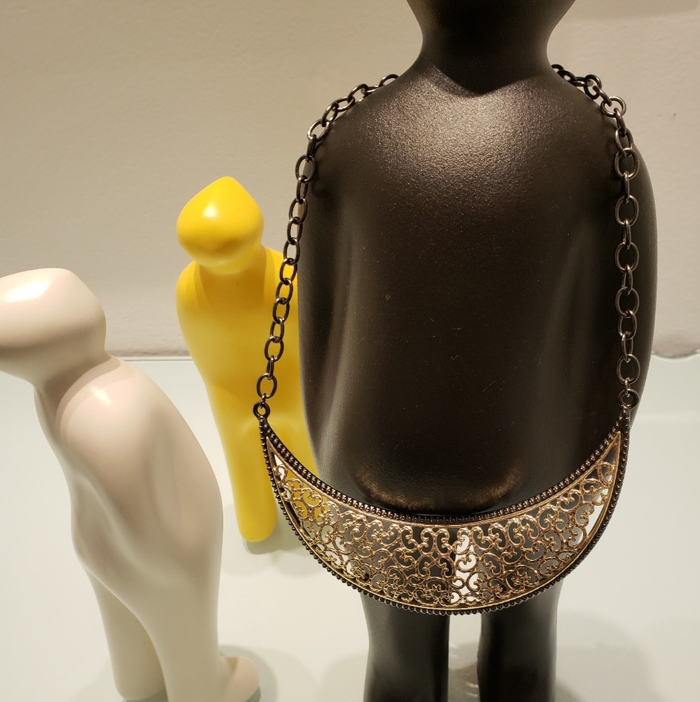 WHIMSICAL NECKLACE